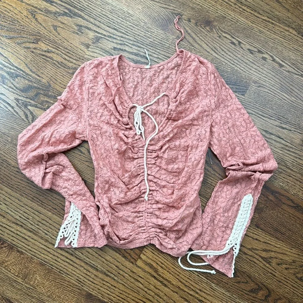 Free People Lilah Dusty Pink Lace Crochet Tie Scrunch Top size small